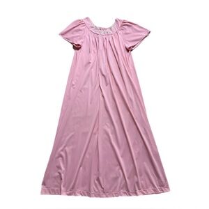 VTG Cottage Core Coquette Pink Nylon Floral Embroidered Long Nightgown M/L